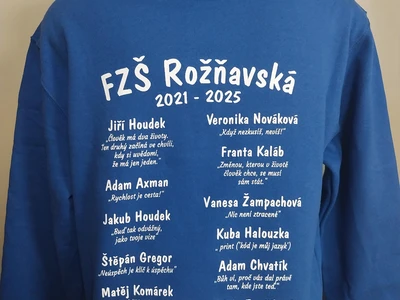 Mikiny a trička pro maturanty