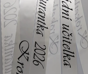 Šerpy v jednotném stylu, se kterými bude vaše třída působit dokonale sladěně.