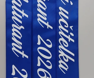 Šerpy v jednotném stylu, se kterými bude vaše třída působit dokonale sladěně.